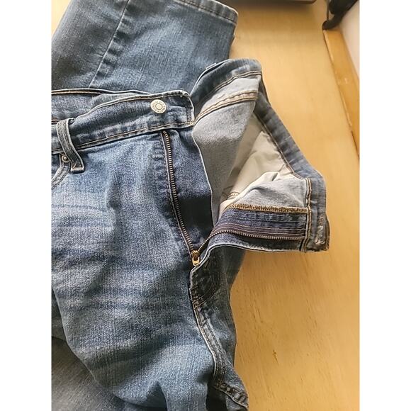 Signature by Levi Strauss Men's Size 38 x 30 Relaxed Jeans - Blue Stretch - Picture 9 of 12